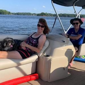 Meet your Posher, Lisa